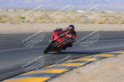 media/Dec-18-2022-SoCal Trackdays (Sun) [[8099a50955]]/Turn 4 Inside (10am)/